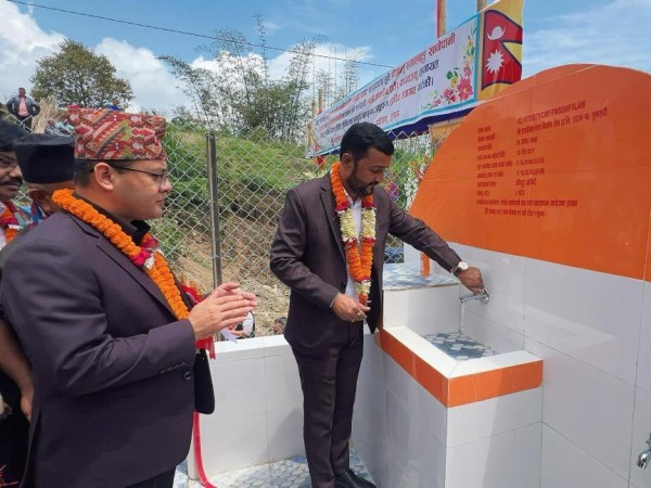 खानेपानीकै लागि बस्ति सार्नु पर्ने अवस्थाको अन्त गर्छाैं :- मन्त्री यादव ।
