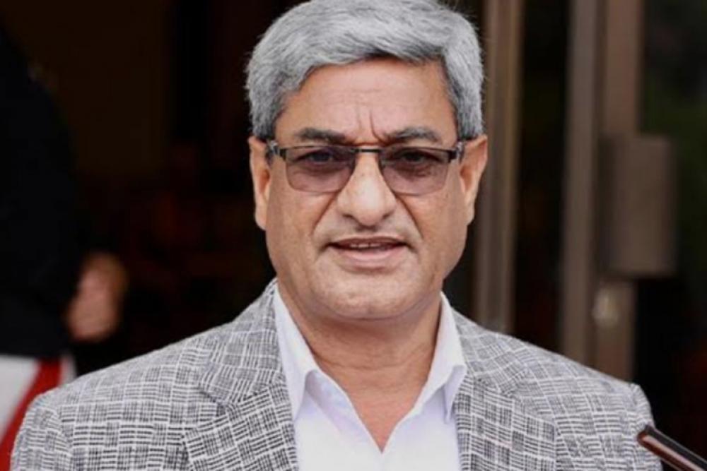 सहमतिको आधारमा नेपाल राष्ट्र बैंककाे गभर्नर चाँडै नियुक्ति हुन्छ :- गृहमन्त्री रमेश लेखक ।