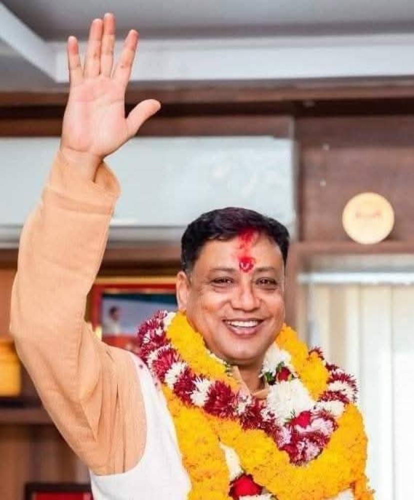 एमालेकाे समर्थनमा मुख्यमन्त्री बनेका बानियाँले लिए पद तथा गाेपनीयताकाे शपथ ग्रहण ।