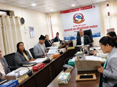 रसुवा बाढीमा ज्यान गुमाएका कर्णालीवासीका परिवारले दुई लाख बीमा रकम पाउने