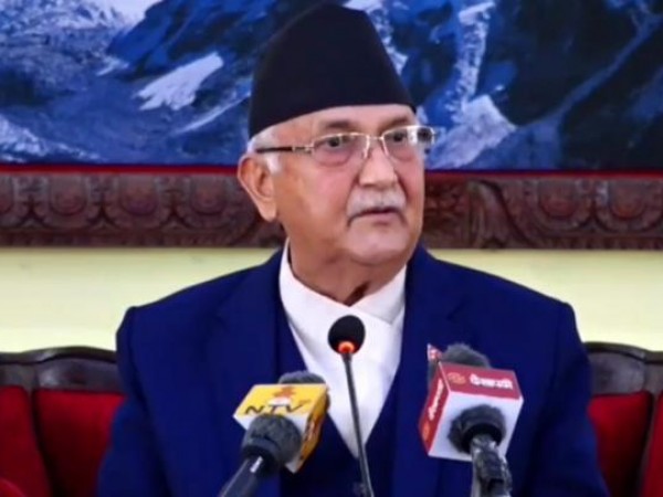 सरकारले चुनाव अगाडि नै सबै जनतालाई कोरोना खोप लगाइसक्ने 