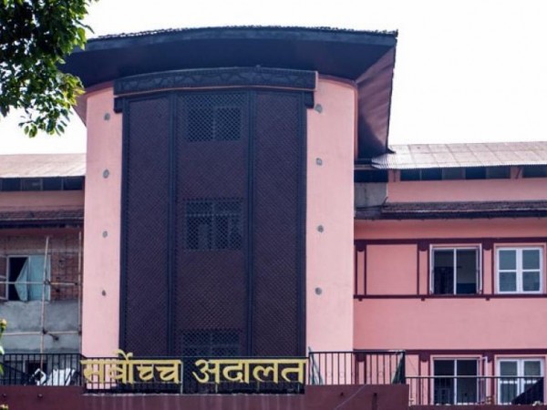 प्रधानमन्त्री र प्रधानन्यायाधीशबीच भेट नभएकोः सर्वोच्च अदालत