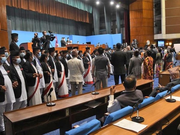 संसदको बैठक असोज ४ गतेसम्म स्थगित