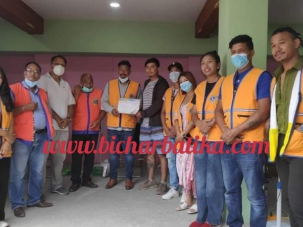 “ नियमित रक्तदान शिविर सङ्गै ब्लड हुडले सुरु गर्यो राहत बितरण “