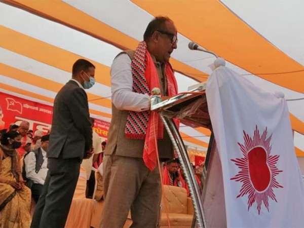 मेयर र उपमेयर दुवै एमालेमा प्रवेश