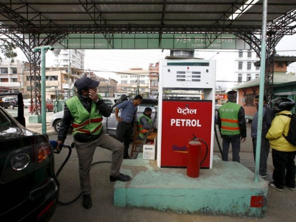 सार्वजनिक यातायातको भाडा समन्वय गर्नुपर्ने महासंघको माग