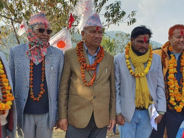  स्वतन्त्र उम्मेदवार बोगटी एमालेमा प्रवेश 