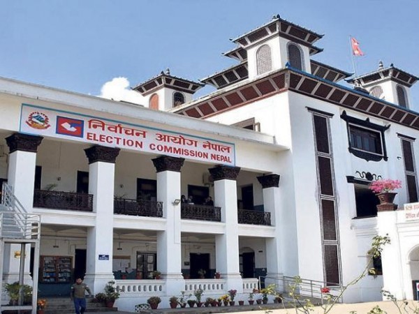 दोलखामा पुनः मतदान गर्ने निर्वाचन आयोगको निर्णय