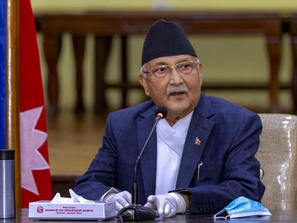 एमाले विरोधीहरु एमालेसँग लड्न सक्दैन: ओली