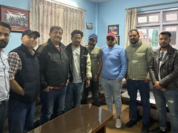 ‘दिमाग खराब’को प्रदर्शन स्थगित नहुने