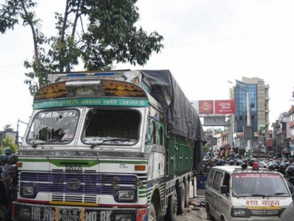 ट्रकले ठक्कर दिदा स्कुटरचालककाे घटनास्थलमै   मृत्यु ।