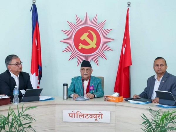 एमालेकाे पाेलिटब्यूराे बैठक सुझाव सहित पार्टीको कार्ययोजना पारित गर्दै सम्पन्न ।