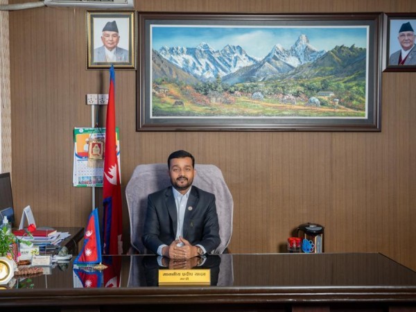 वीरगञ्जमा शान्ति र सद्भाव कायम राख्न मन्त्री यादव द्वारा अपिल।