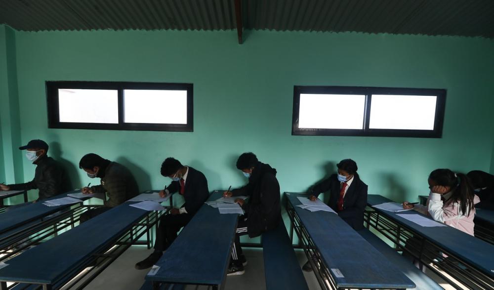 देशभर एक साथ कोरोना कहरबीच यसरी लिइयो १२ कक्षाको परीक्षा