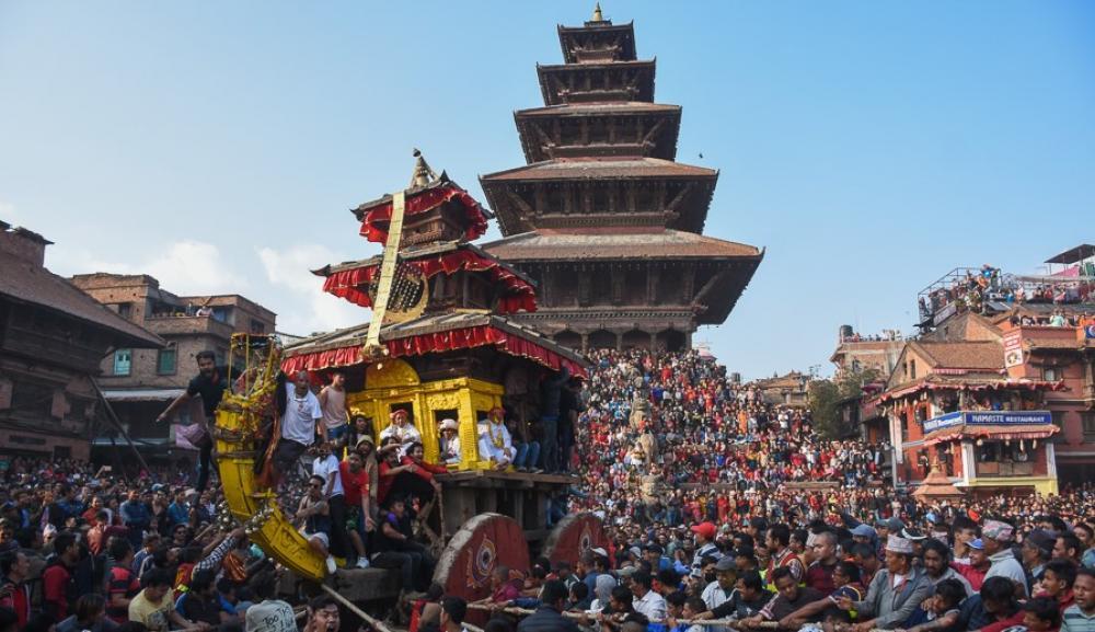 भक्तपुरको बिस्केट जात्रामा रोक