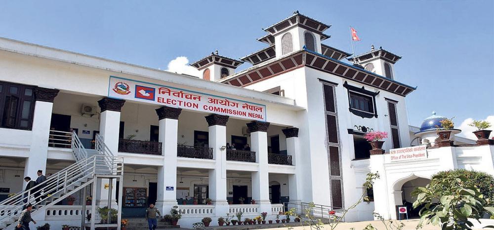 ७७ जिल्लामै पुग्यो मतपत्र