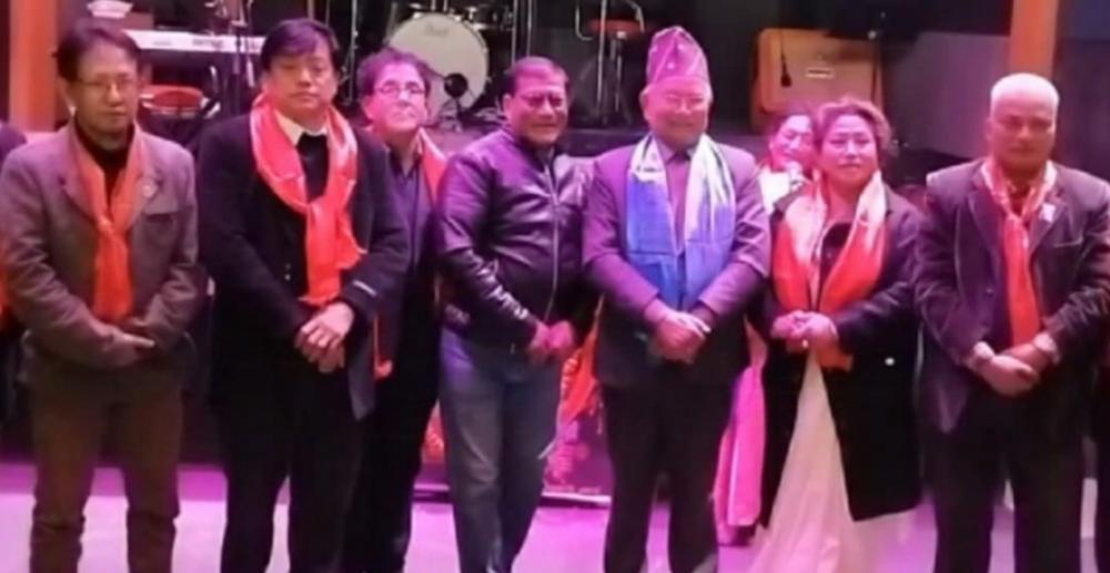 स्वर सम्राट स्मृति साँझमा नेपाल भाषाविद् देखि समाजसेवी सम्मलाई सम्मान ।