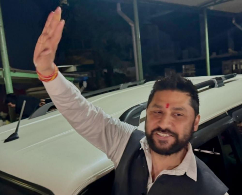 सुप्रिम सहकारी ठगी र संगठित अपराधसम्बन्धी कसुरमा रास्वपाका सभापति लामिछानेलाई थुनामा पठाउने उच्च अदालतको आदेश  ।